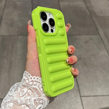 画像をギャラリービューアに読み込む, 韓国っぽ純色のカプセル型立体凹凸エアケーススマホケースiPhone 15 iPhone 16 iPhone 14 用保護ケース