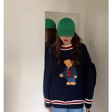 画像をギャラリービューアに読み込む, かわいい韓国っぱ刺繍入りベアカラーブロック ストライプVネックニットセーターレデイーズ