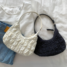 画像をギャラリービューアに読み込む, ファッションガールショルダーバッグクラウドバッグプリーツハンドバッグ大人っぽいデザインのバッグキルティング風 ワッシャー ハンドバ