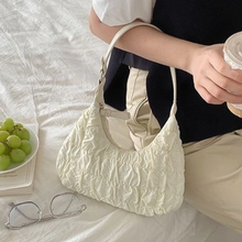 画像をギャラリービューアに読み込む, ファッションガールショルダーバッグクラウドバッグプリーツハンドバッグ大人っぽいデザインのバッグキルティング風 ワッシャー ハンドバ