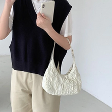 画像をギャラリービューアに読み込む, ファッションガールショルダーバッグクラウドバッグプリーツハンドバッグ大人っぽいデザインのバッグキルティング風 ワッシャー ハンドバ