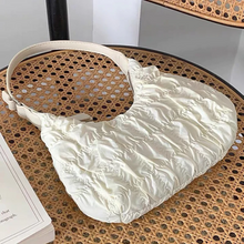 画像をギャラリービューアに読み込む, ファッションガールショルダーバッグクラウドバッグプリーツハンドバッグ大人っぽいデザインのバッグキルティング風 ワッシャー ハンドバ