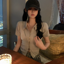 画像をギャラリービューアに読み込む, 半袖 Tシャツ レディース 夏 ダブル ジッパー 半袖 トップス イン トレンド スリム ポロカラー ショート トップ