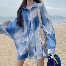 画像をギャラリービューアに読み込む, 春夏ブルータイダイ柄 ワイドシルエット ロングシャツUVカットリゾートミディアム丈レデイーズ トップステゴリ