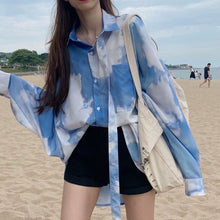 画像をギャラリービューアに読み込む, 春夏ブルータイダイ柄 ワイドシルエット ロングシャツUVカットリゾートミディアム丈レデイーズ トップステゴリ