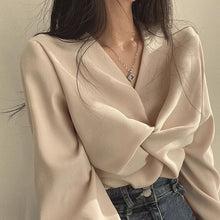 画像をギャラリービューアに読み込む, 韓国ファッションプリーツVネックツイストデザインシャツトップスレデイーズ