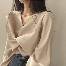 画像をギャラリービューアに読み込む, 韓国ファッションプリーツVネックツイストデザインシャツトップスレデイーズ