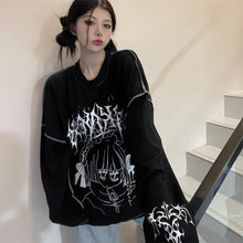 画像をギャラリービューアに読み込む, 女子向けダーク系アニメレタープリントロンTシャツオーバーサイズインスタ風 二次元コーデトップス 通学