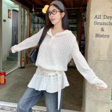 画像をギャラリービューアに読み込む, デザイン性抜群 レースカットアウト フリル袖長袖Tシャツ 春新作 スリム見えトップス