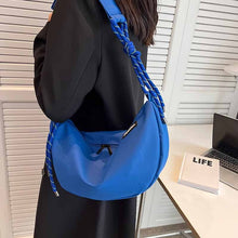 画像をギャラリービューアに読み込む, カジュアルな百合ナイロン布の小さなバッグ新型女性バッグ流行爆発型斜めショルダーバッグおしゃれなワンショルダー餃子バッグ