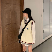 画像をギャラリービューアに読み込む, 3点セット学生風アップベストとシャツとミニスカートカジュアルセットアップ