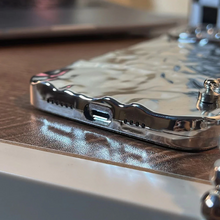 画像をギャラリービューアに読み込む, 韓国ファッションストラップ付き メタリックケース チェーン iPhoneケース