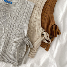 画像をギャラリービューアに読み込む, かわいいシンプルクロップドニットベスト