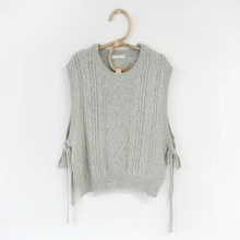 画像をギャラリービューアに読み込む, かわいいシンプルクロップドニットベスト