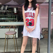 画像をギャラリービューアに読み込む, ダンス 衣装 ヒップホップ タンクトップ バスケット メッシュ ナンバーロゴプリント ノースリーブ レッド ブラック ホワイト
