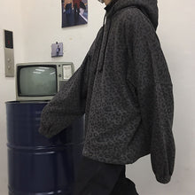 画像をギャラリービューアに読み込む, ストリート系ルーズなサイズパーカーフード付きヒョウ柄原宿