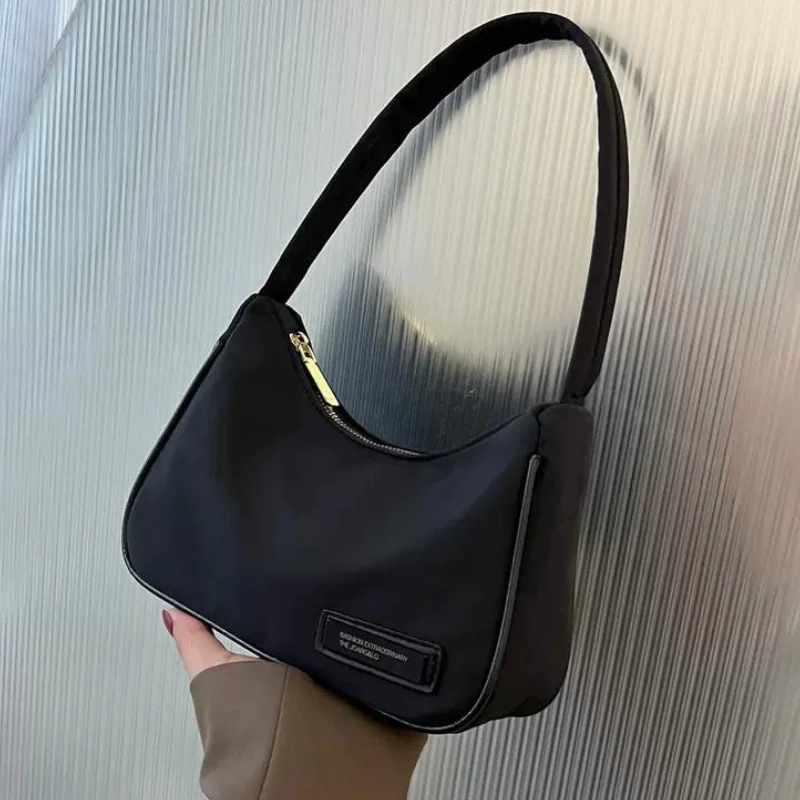 すべてマッチショルダーバッグハンドキャリー小さなバッグナイロン ワンショルダー ハンドバッグ ミニバッグ 鞄 シンプル ベーシック カジュアル