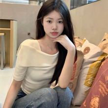 画像をギャラリービューアに読み込む, 韓国版スリムフィットオールマッチショートトップワンショルダーニット半袖Tシャツ甘い気質
