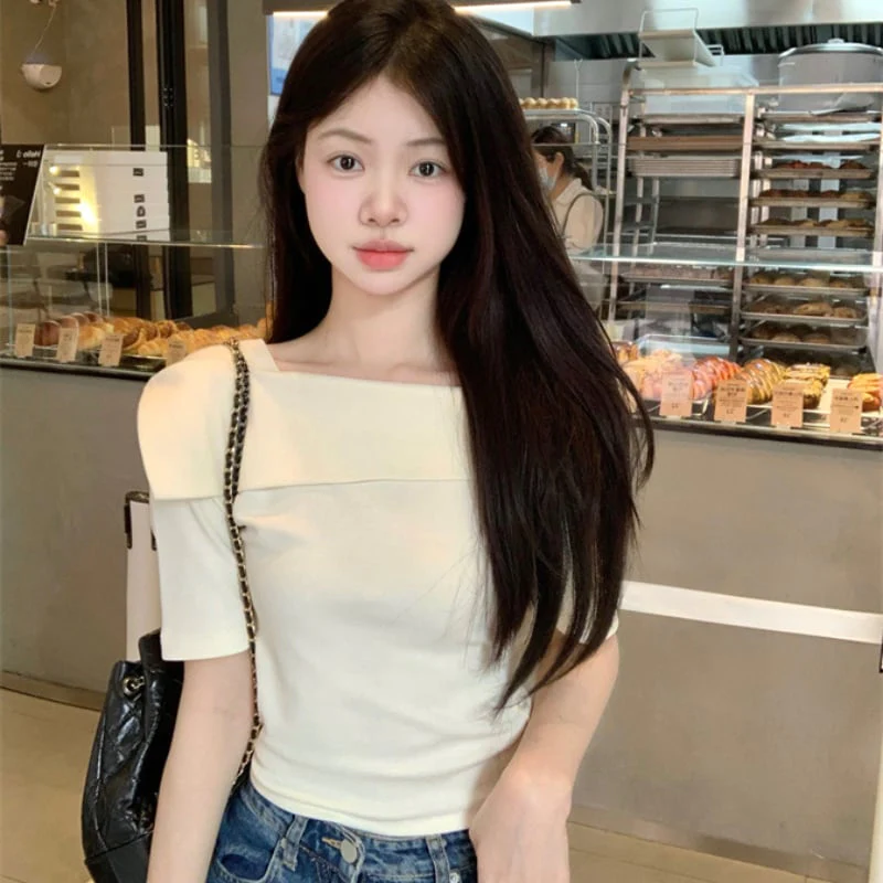 韓国版スリムフィットオールマッチショートトップワンショルダーニット半袖Tシャツ甘い気質