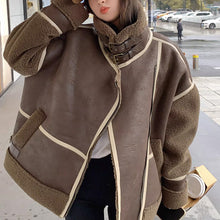 画像をギャラリービューアに読み込む, 原宿系スタイル ファッション 韓国 個性 派手 アウター　ブルゾン　ジャケット　ジャンパー　ダウン　ファー　ボア　シンプル　ダウン　もこもこ　ふわふわ　防寒　厚手　大きいサイズ　　あったか　レディース　ガールズ POP 発表会衣装 練習着 公演服 ダンス衣装
