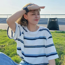 画像をギャラリービューアに読み込む, レインボーストライプ柄Tシャツカジュアル 半袖 シャツ
