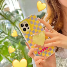 画像をギャラリービューアに読み込む, キュートなチェック柄のハート柄iPhoneケース
