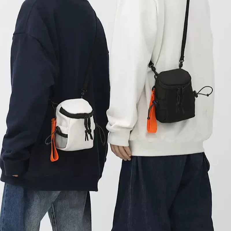 デイリーのお供に  ミニ ショルダーバッグ ユニセックス 男女兼用 シンプル 学生 おそろい ストリート メンズライク カジュアル バッグ