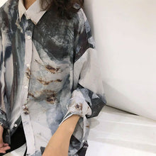 画像をギャラリービューアに読み込む, ファッション レディース トレンド ゆったり 大きめ ビッグシルエット カジュアル ストリート ヴィンテージ風 絵画風 メンズライク 春服 秋服
