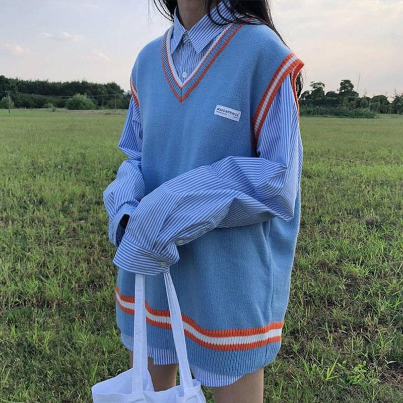 学園風2点セットアップシャツとVネックニットベストガーリー